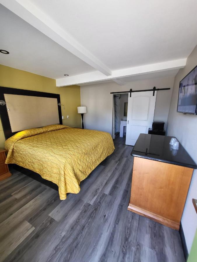 לוס אנג'לס Stadium Inn & Spas מראה חיצוני תמונה